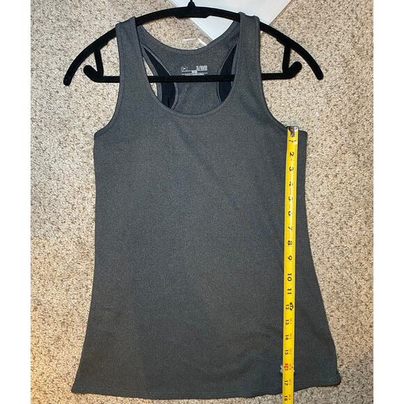 Under Armour - Fitted HeatGear Ribbed Tank Top - Grey/Black - Picture 6 of 9